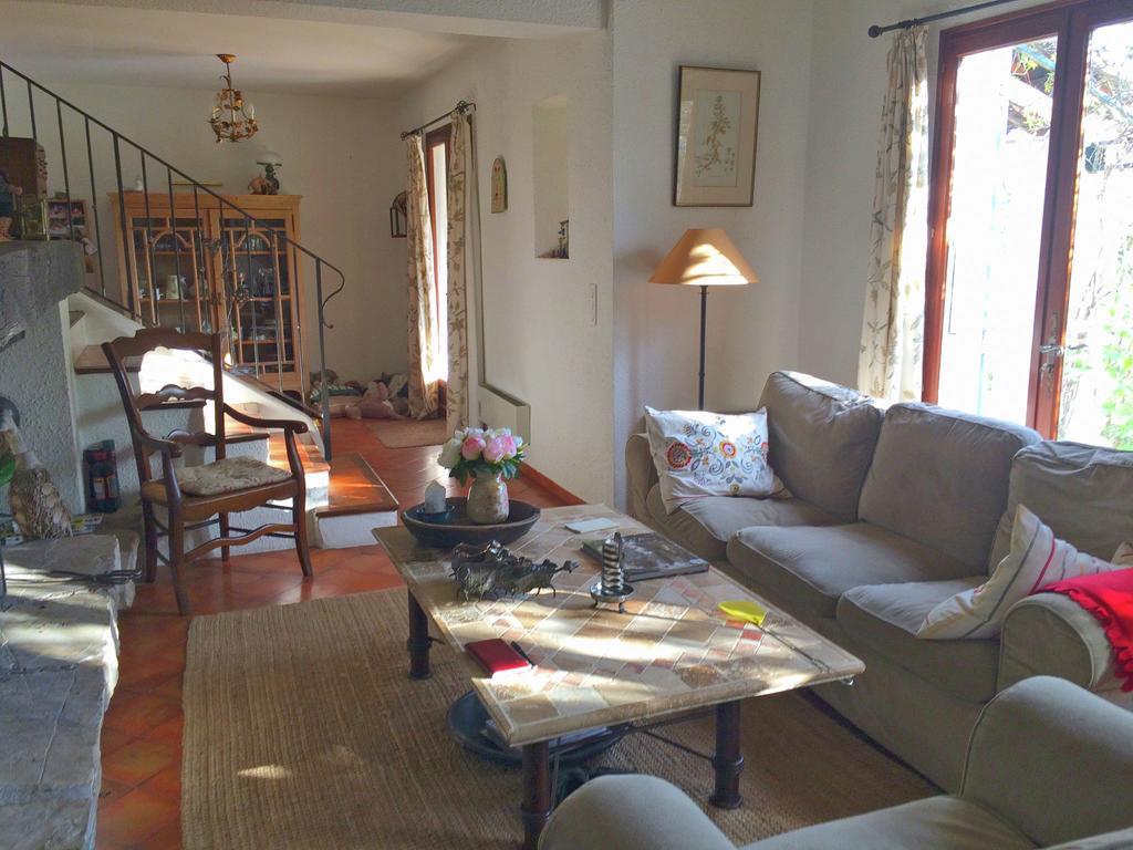 Lovely G Te With Private Pool مونتاينا المظهر الخارجي الصورة